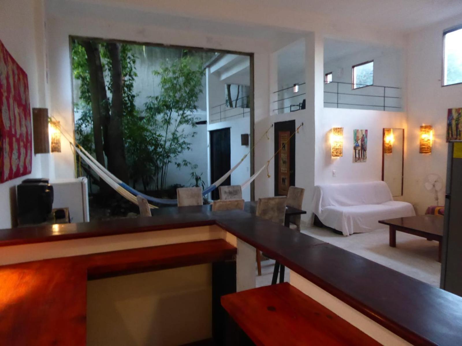 Siesta Fiesta Tree House